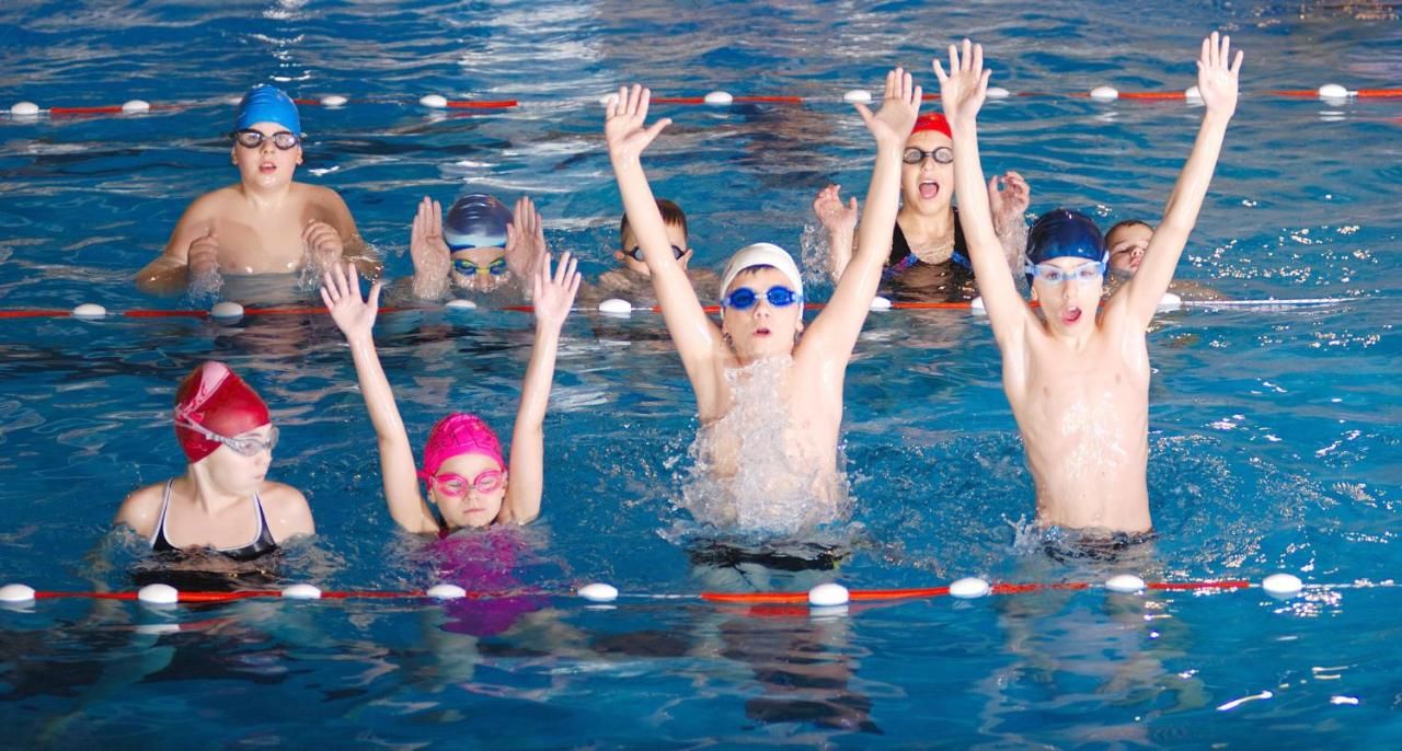 Отель Treacys West County Conference and Leisure Centre Эннис-29